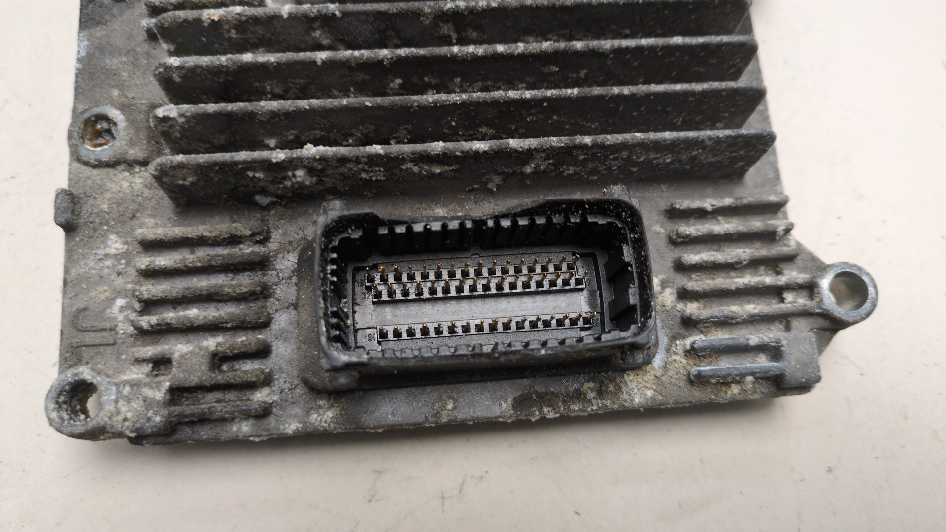 Блок управления двигателем