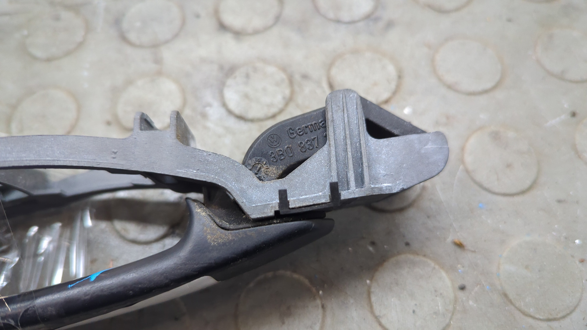 Ручка двери наружная