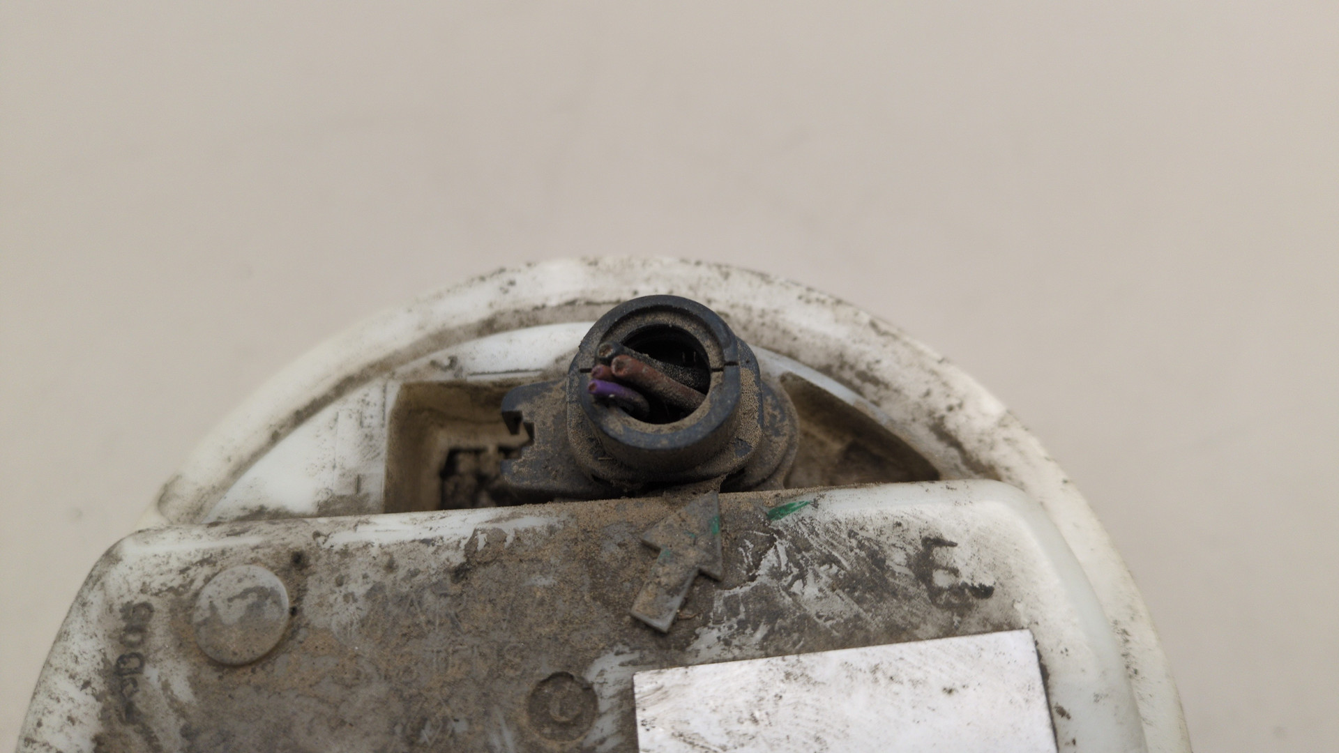 Насос топливный электрический