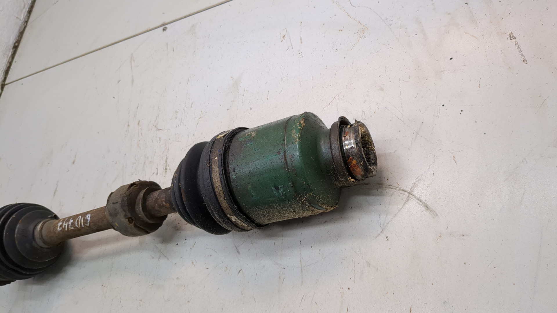 Полуось передняя правая