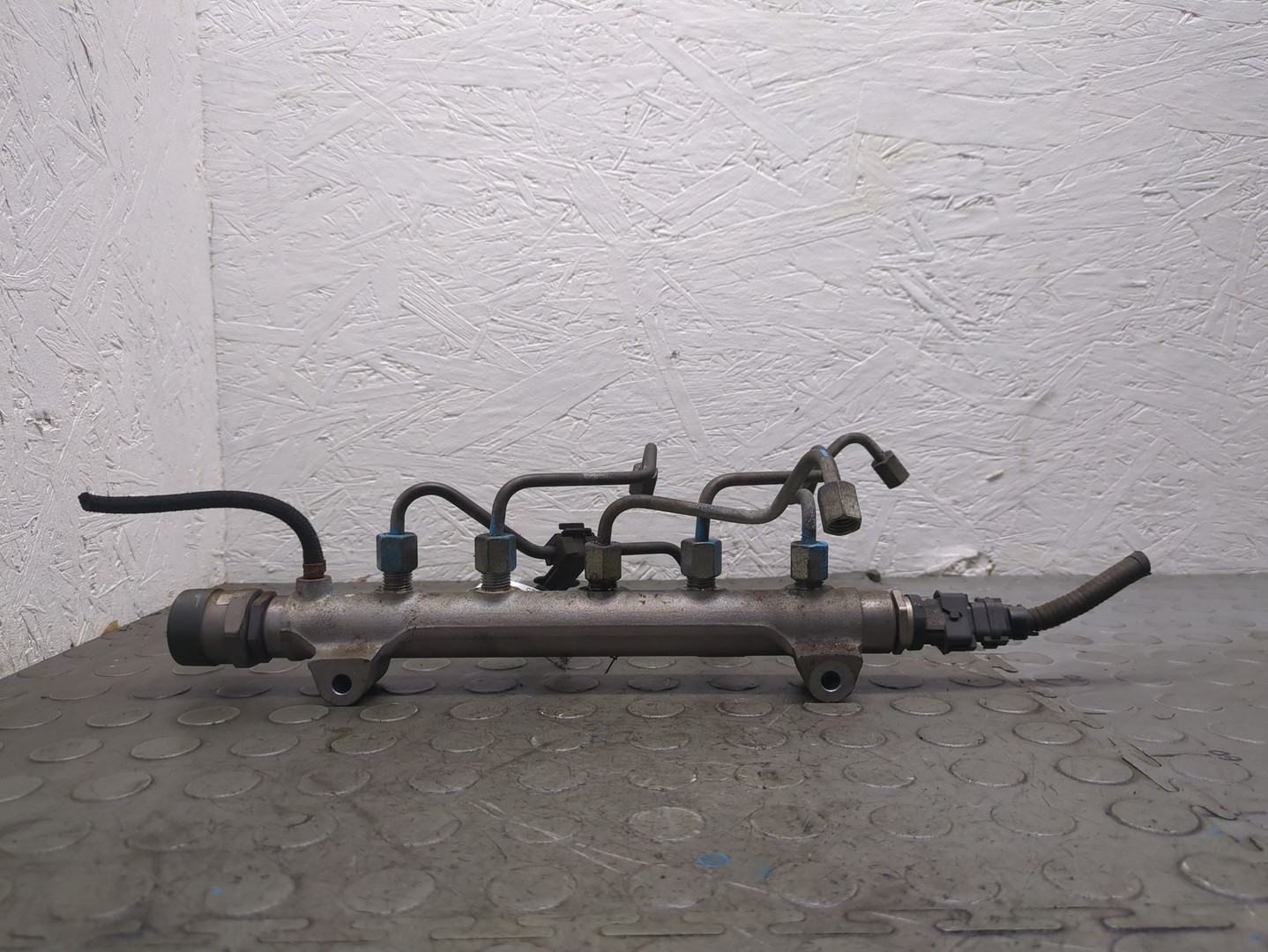 Рейка топливная (рампа)