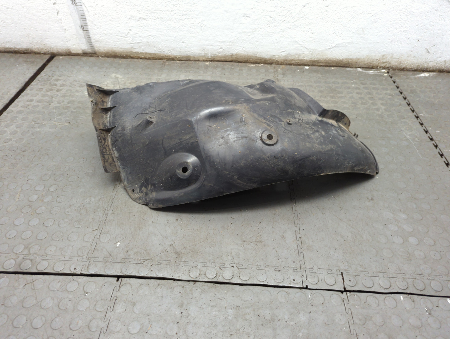 Локер передний правый