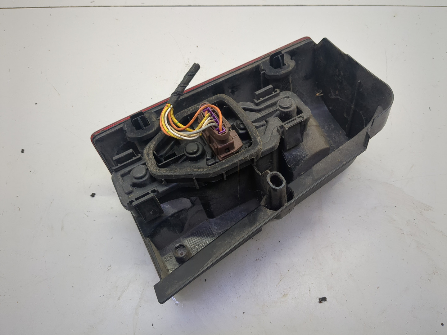 Фонарь задний правый