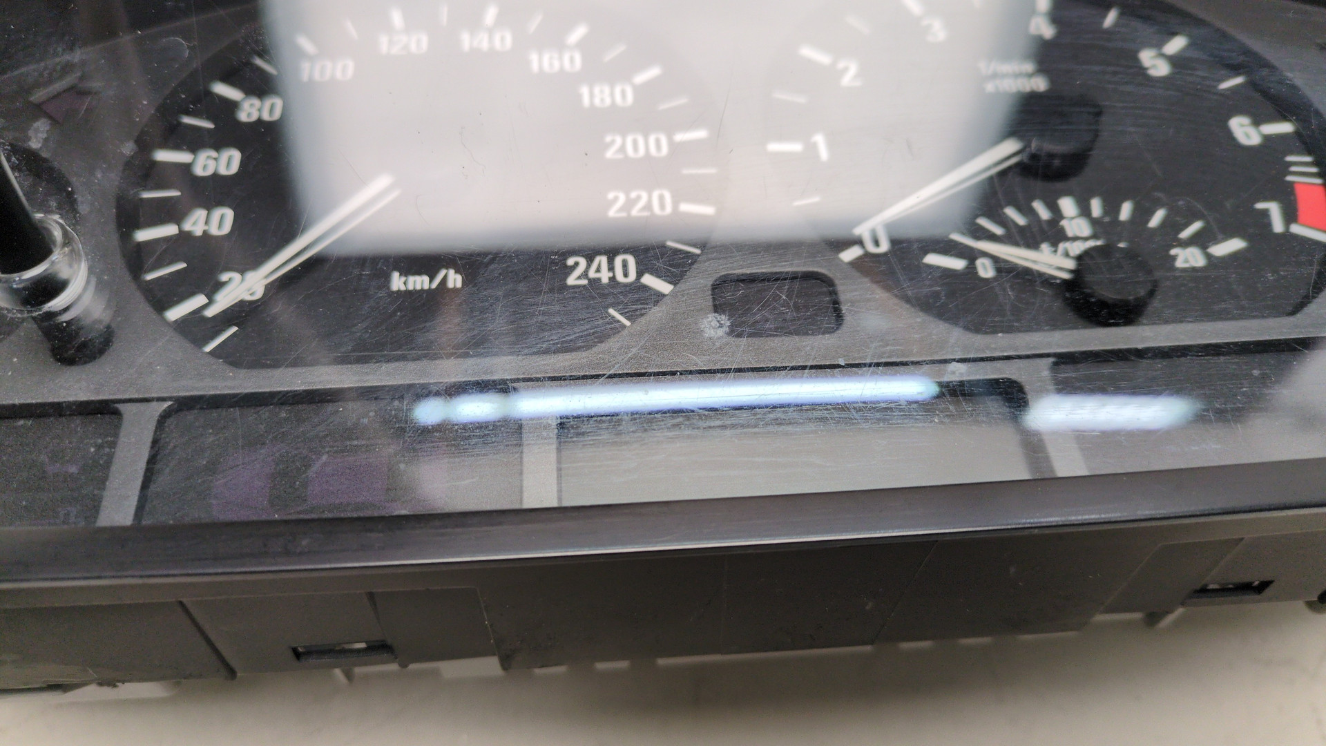 Панель приборов