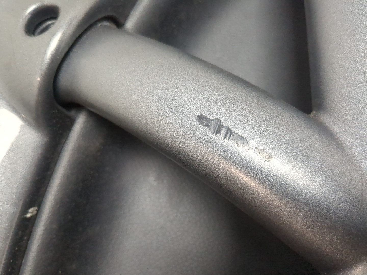 Обшивка двери передней левой