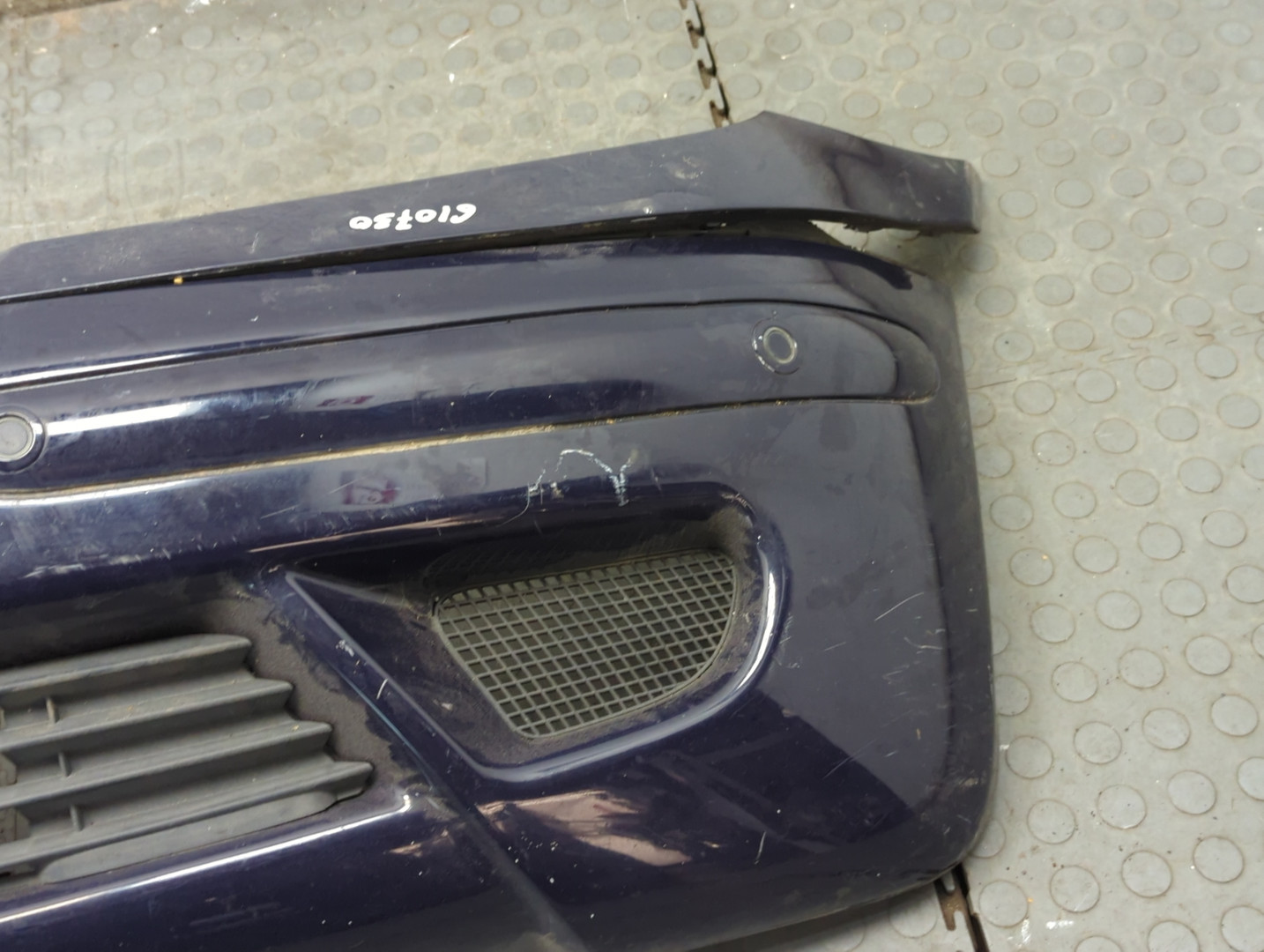 Бампер передний