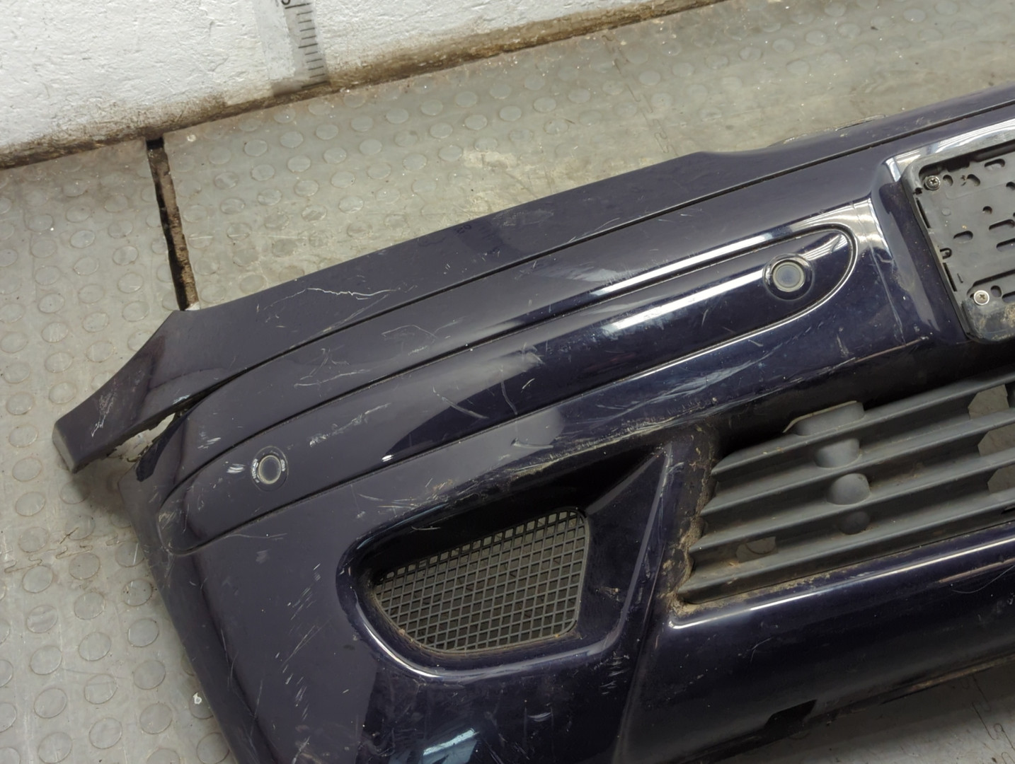 Бампер передний