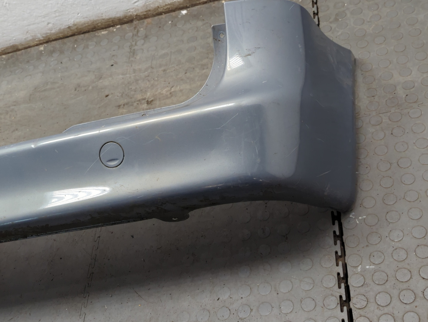 Бампер задний