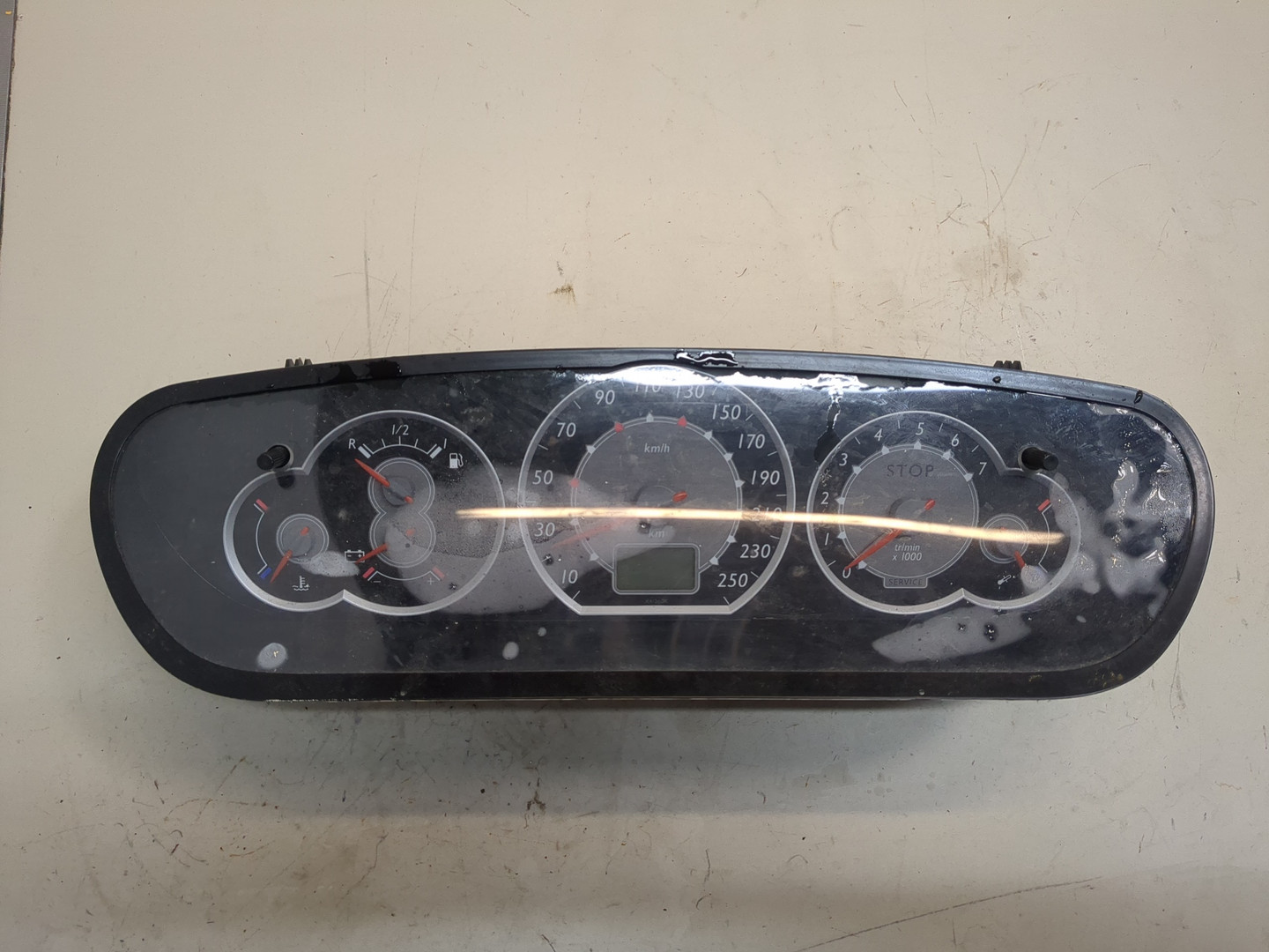 Панель приборов