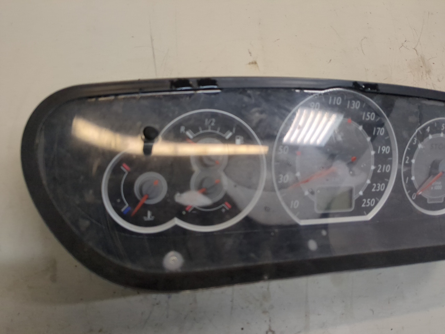 Панель приборов