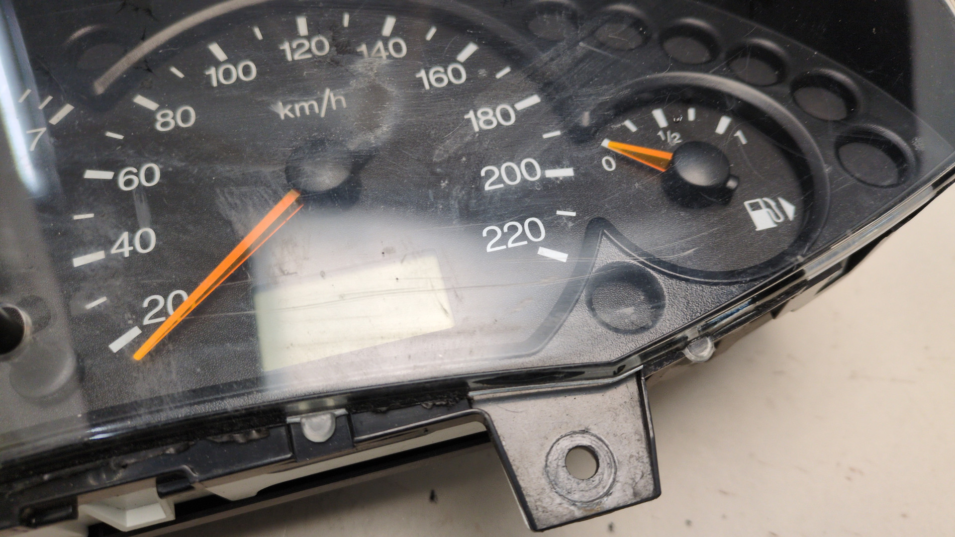 Панель приборов