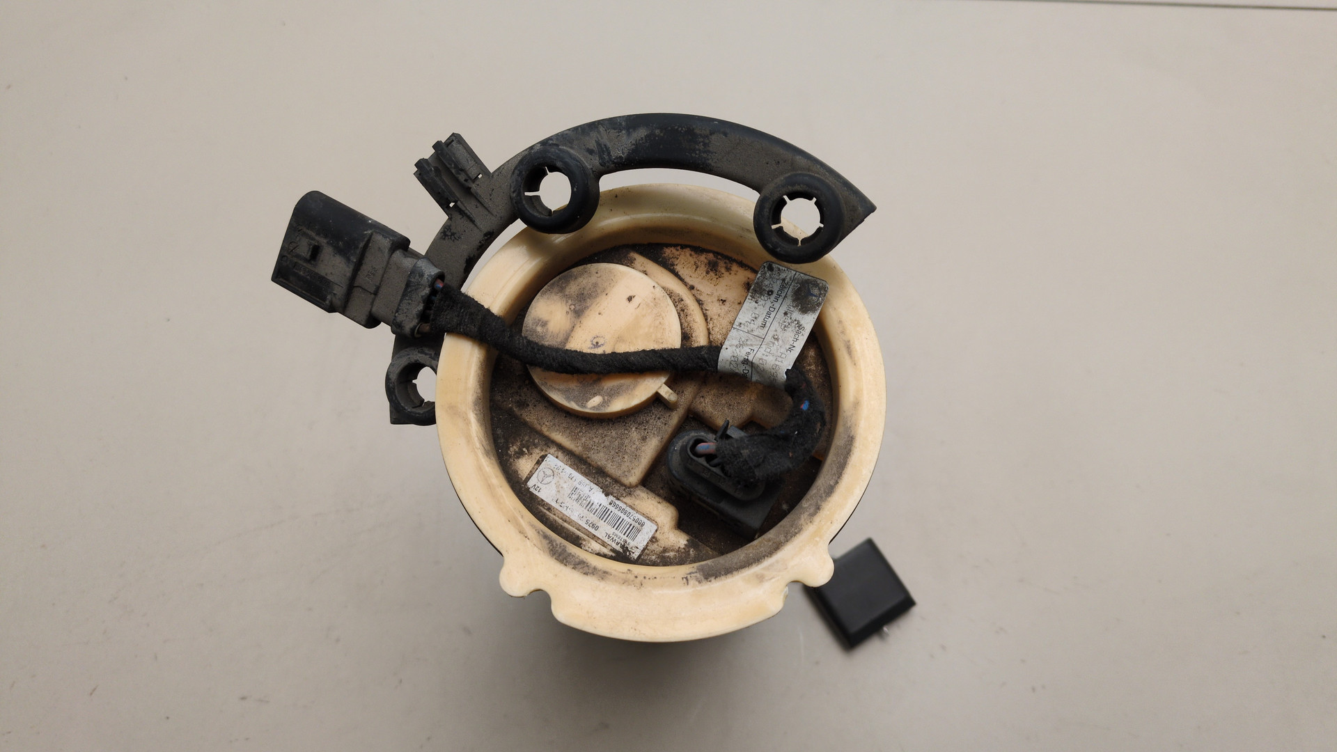 Насос топливный электрический