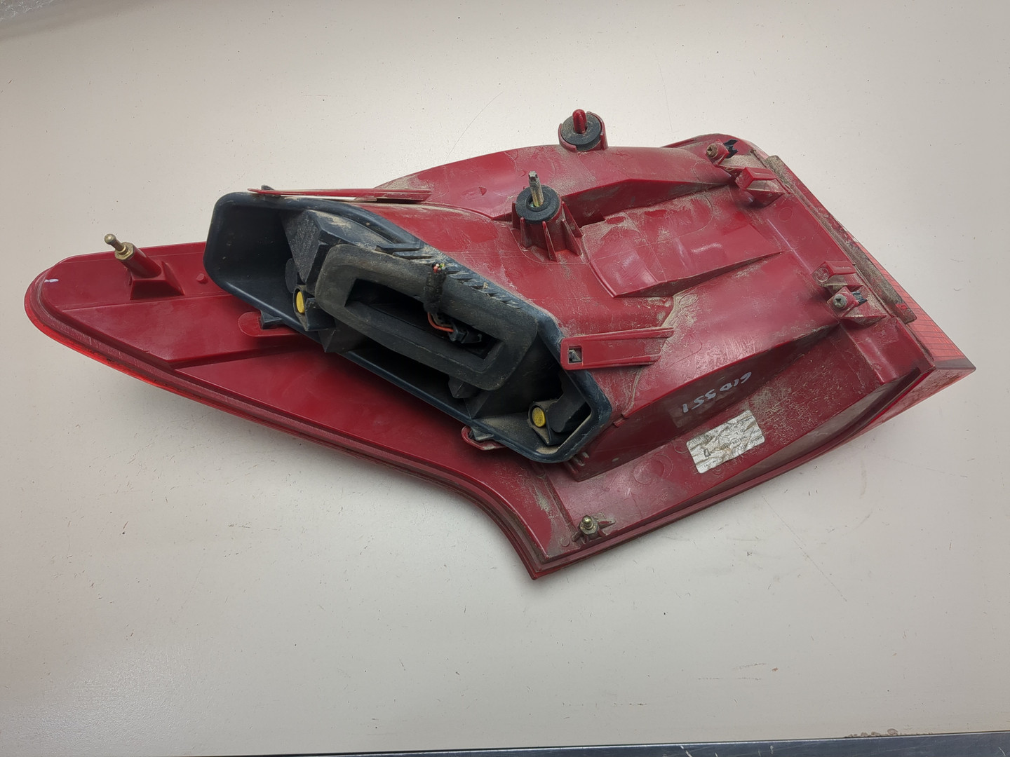 Фонарь задний правый