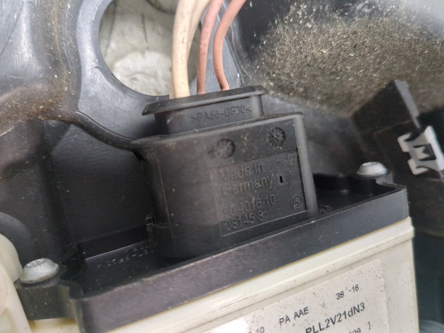 Стеклоподъемник электр. передний правый