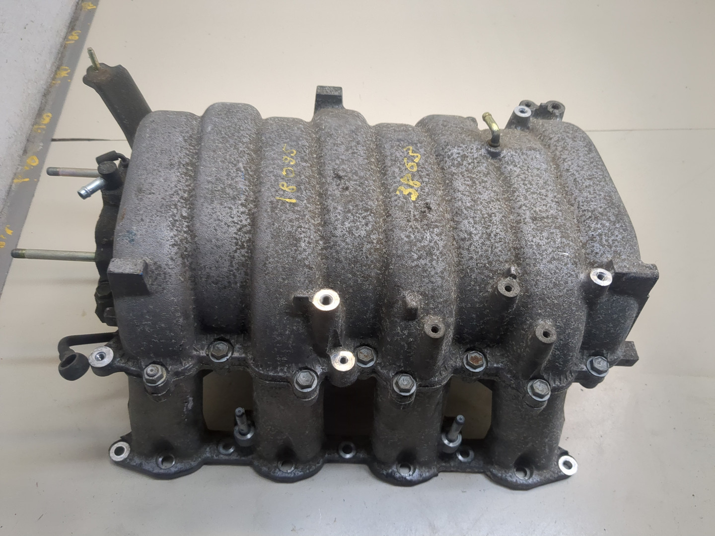 Коллектор впускной