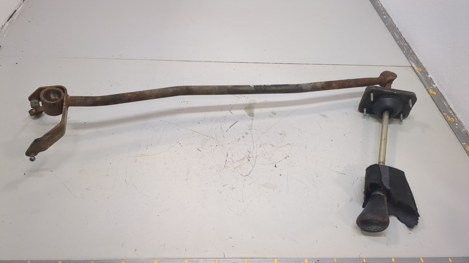 Кулиса МКПП / АКПП