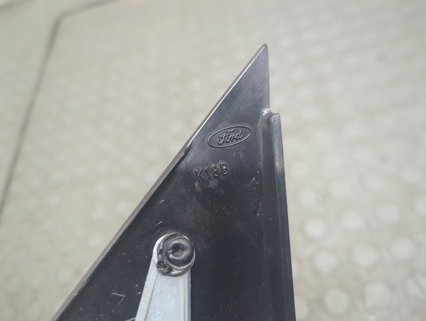 Зеркало правое электрическое