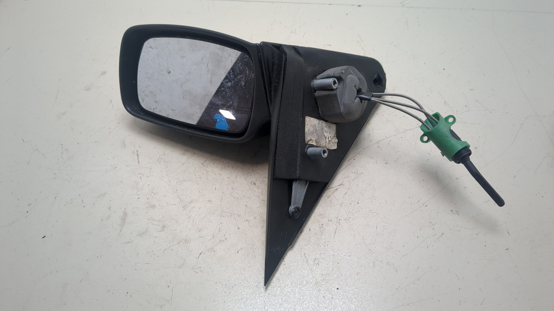 Зеркало правое электрическое