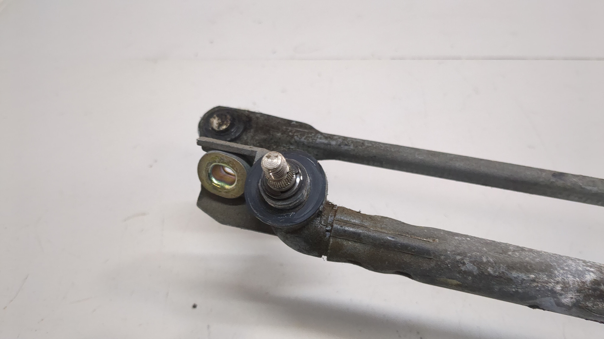 Трапеция стеклоочистителей