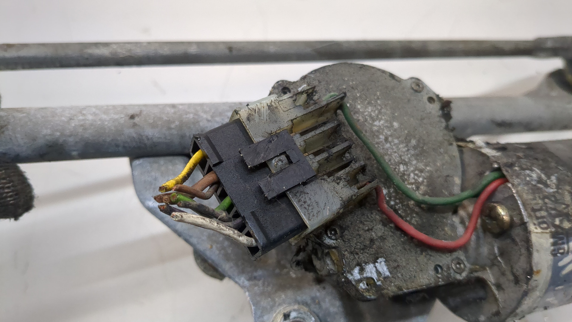 Трапеция стеклоочистителей