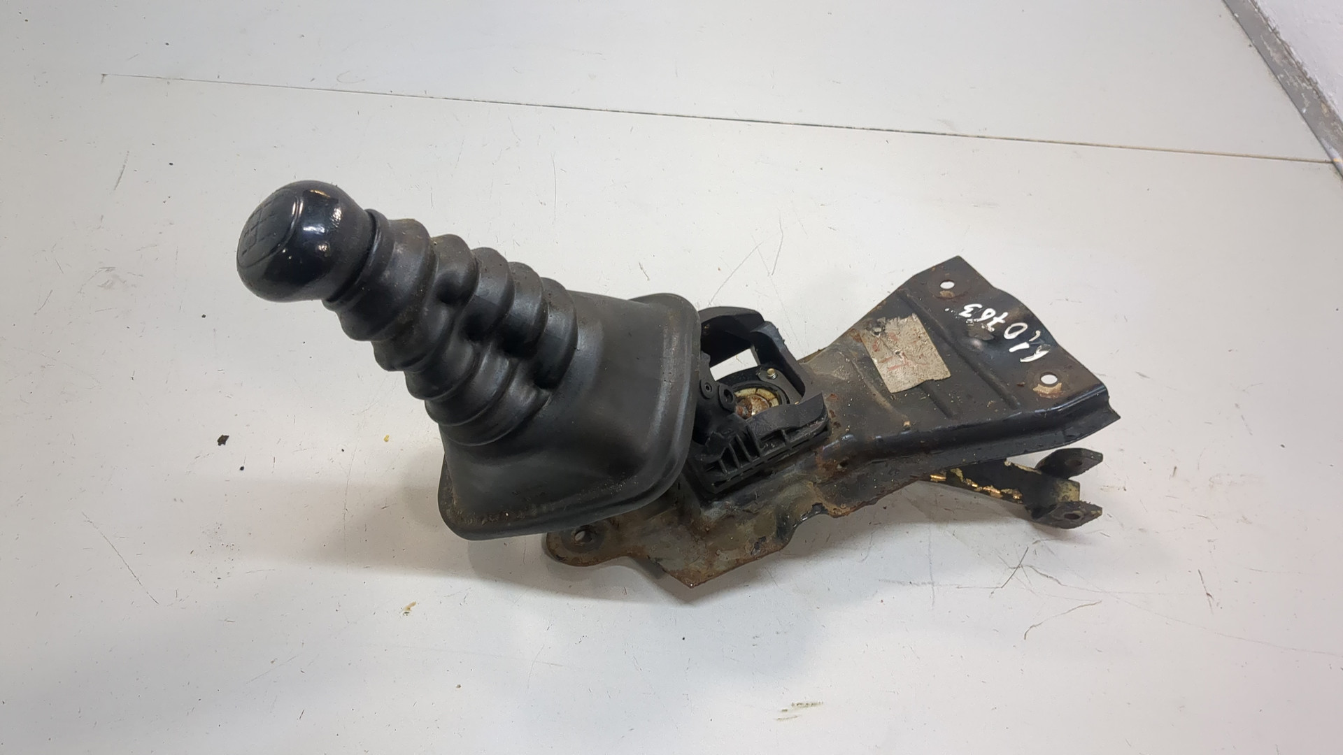 Кулиса МКПП / АКПП