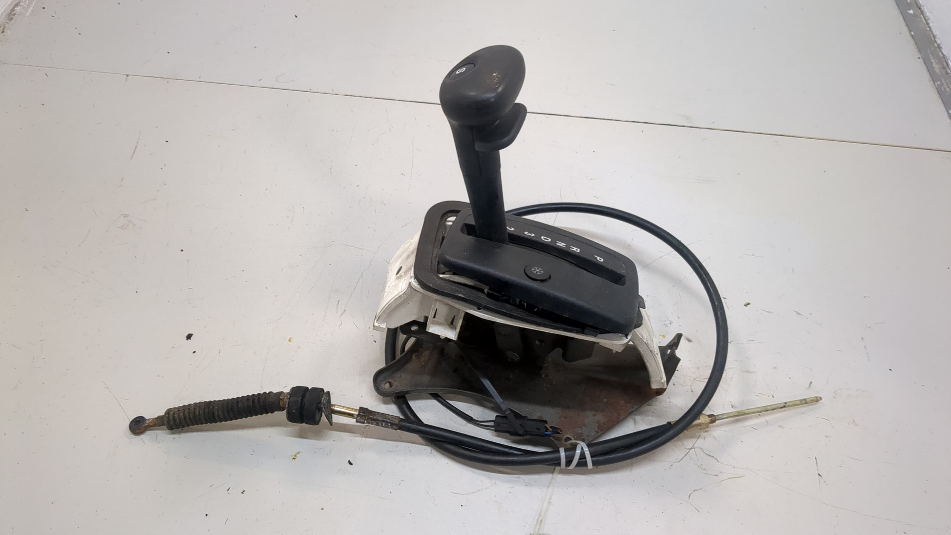 Кулиса МКПП / АКПП