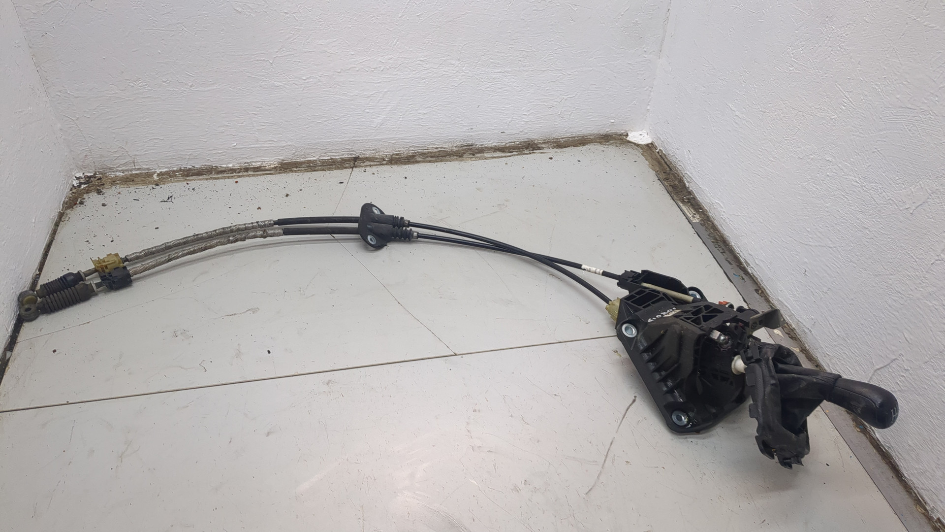 Кулиса МКПП / АКПП