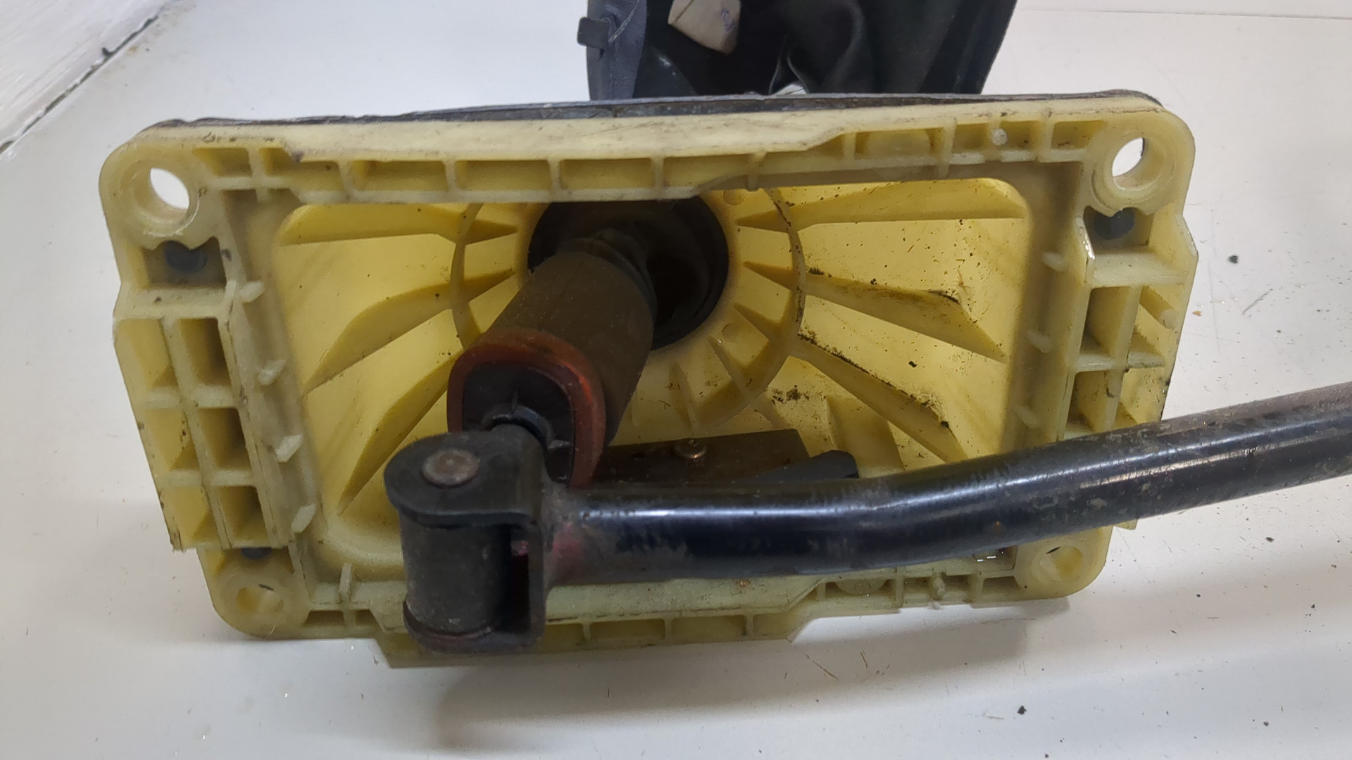 Кулиса МКПП / АКПП