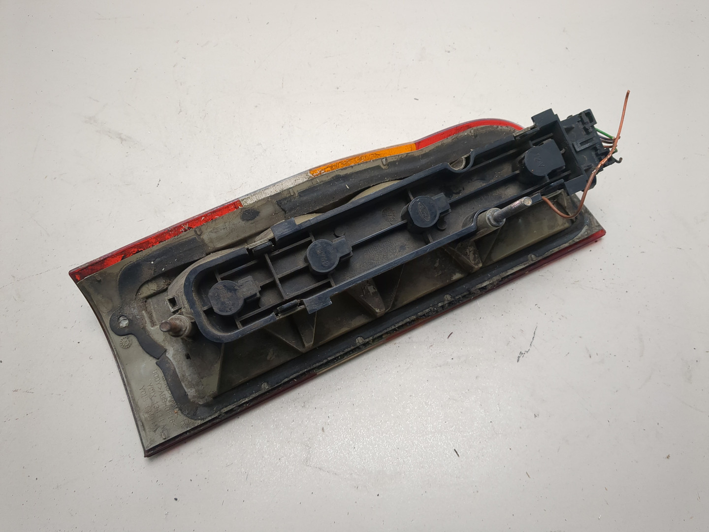 Фонарь задний правый