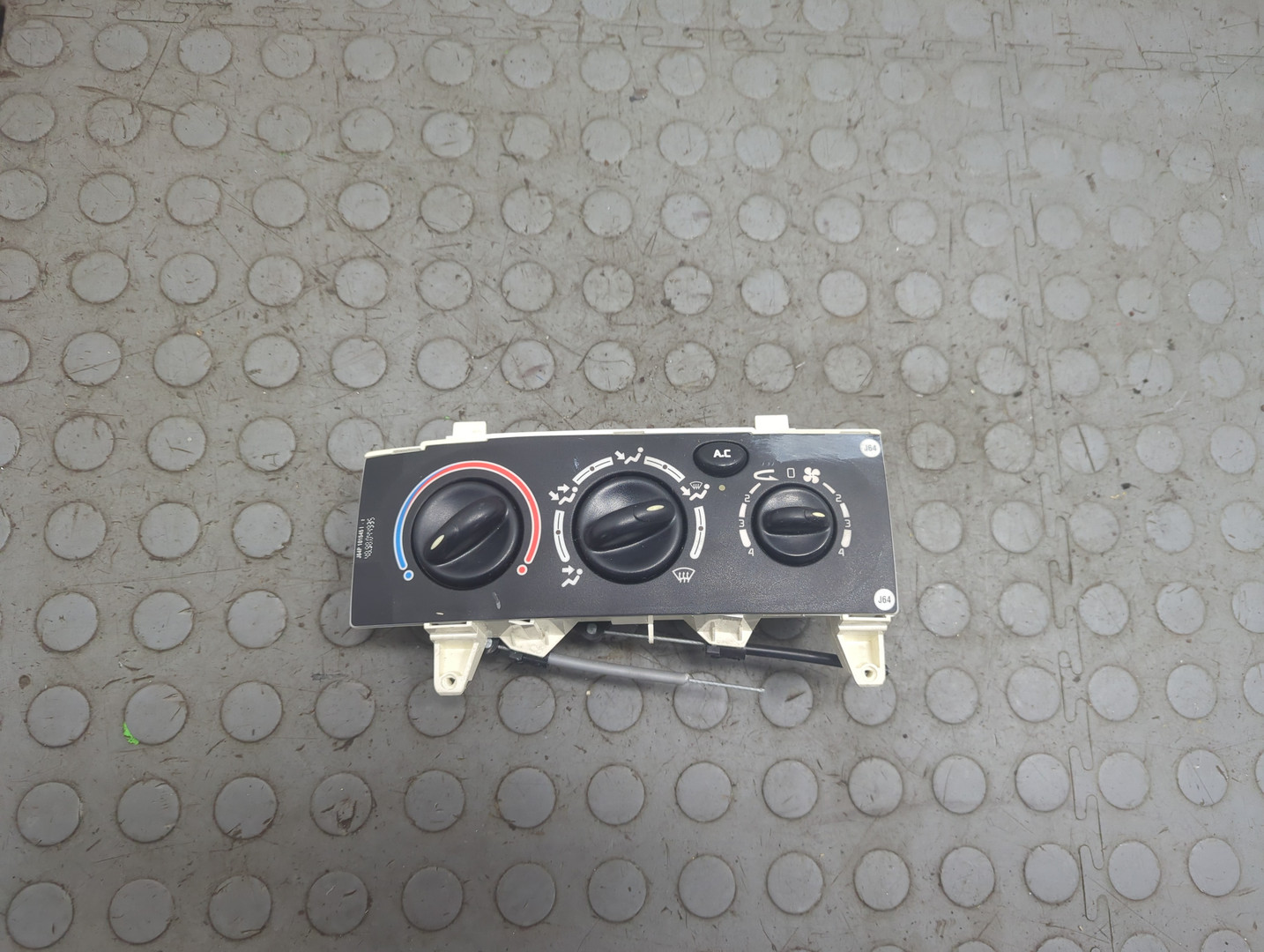 Переключатель отопителя