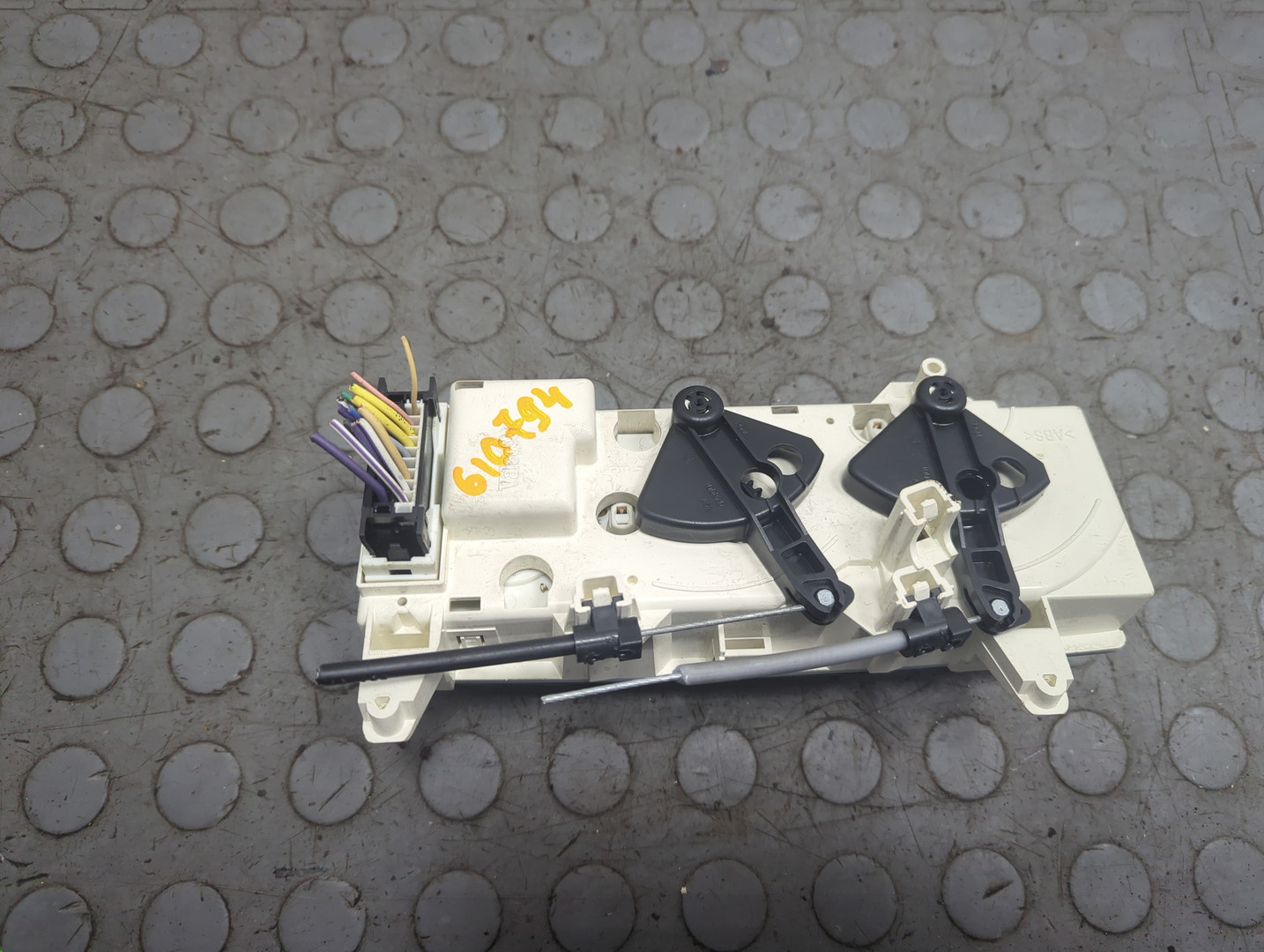 Переключатель отопителя