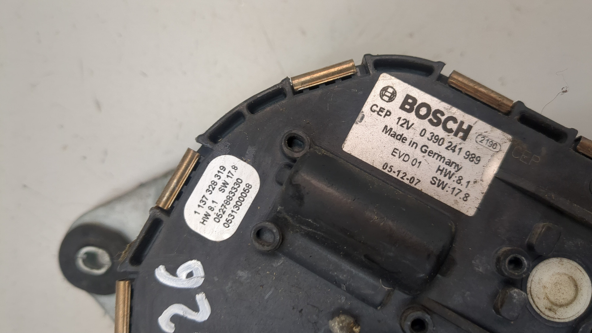 Трапеция стеклоочистителей