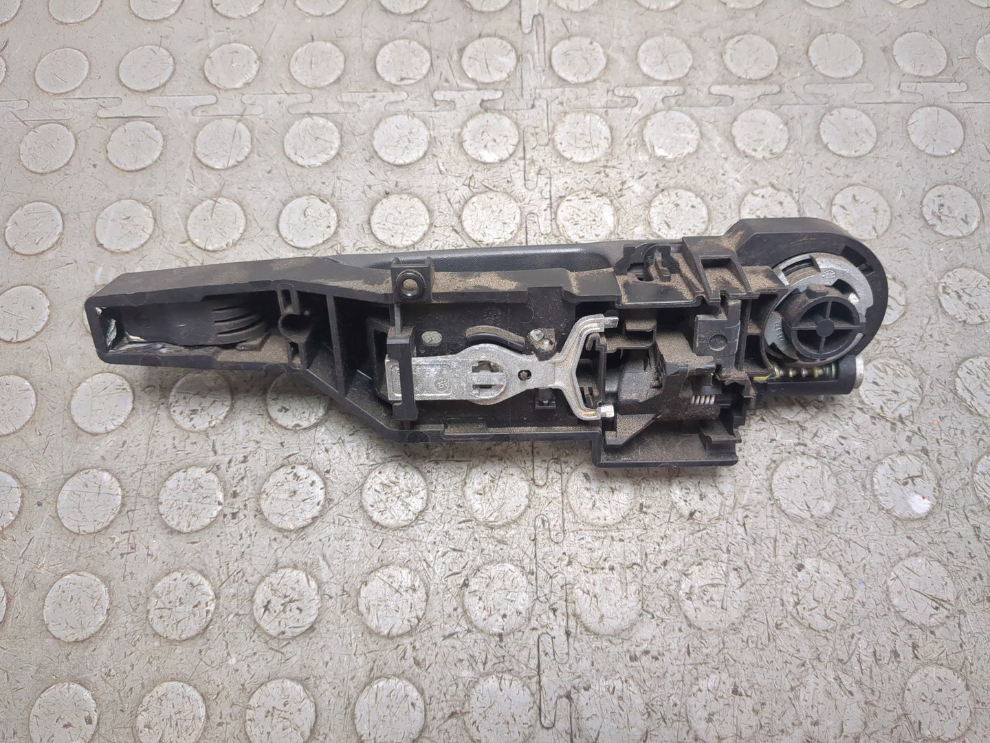 Ручка двери наружная