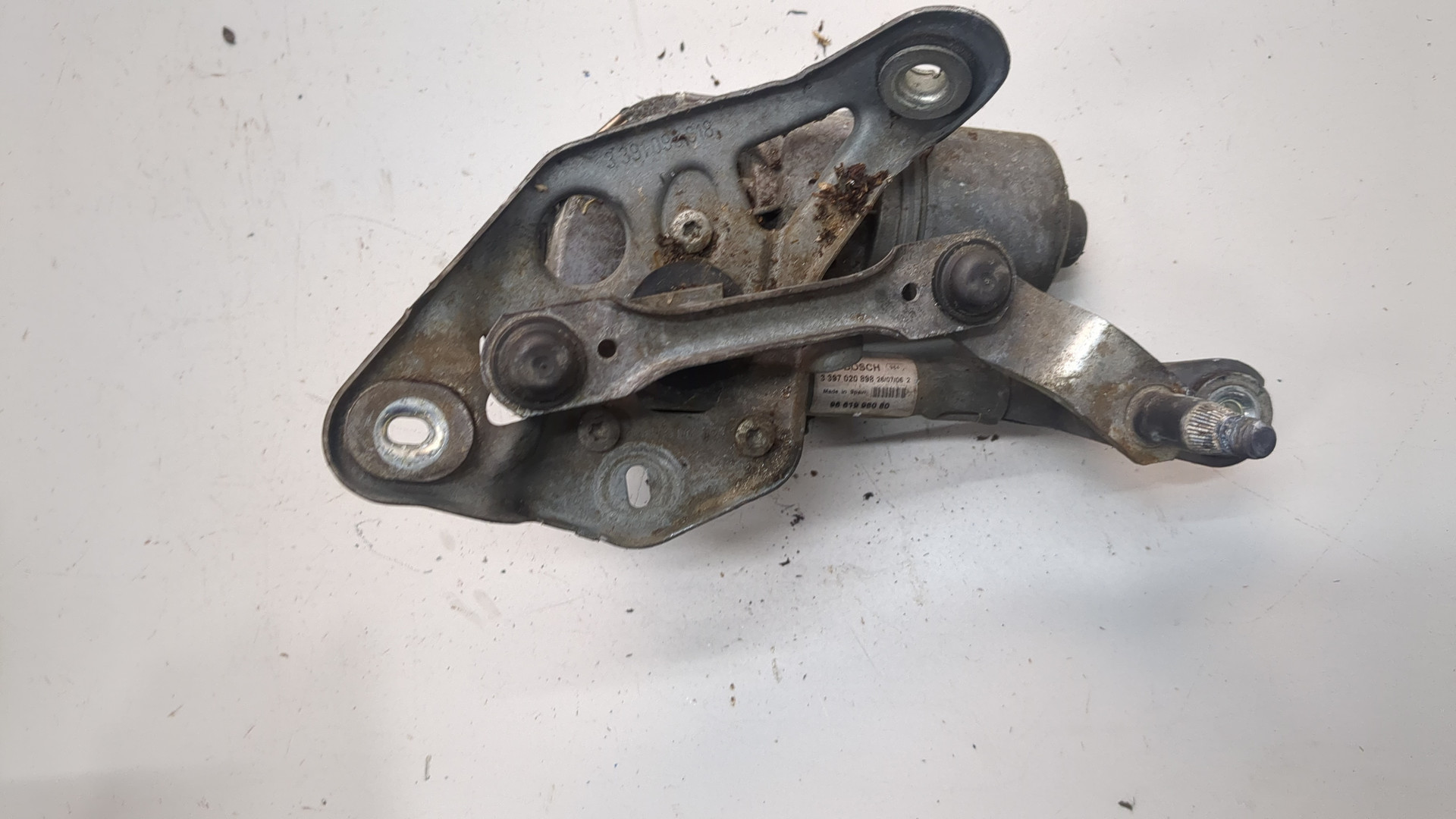 Трапеция стеклоочистителей