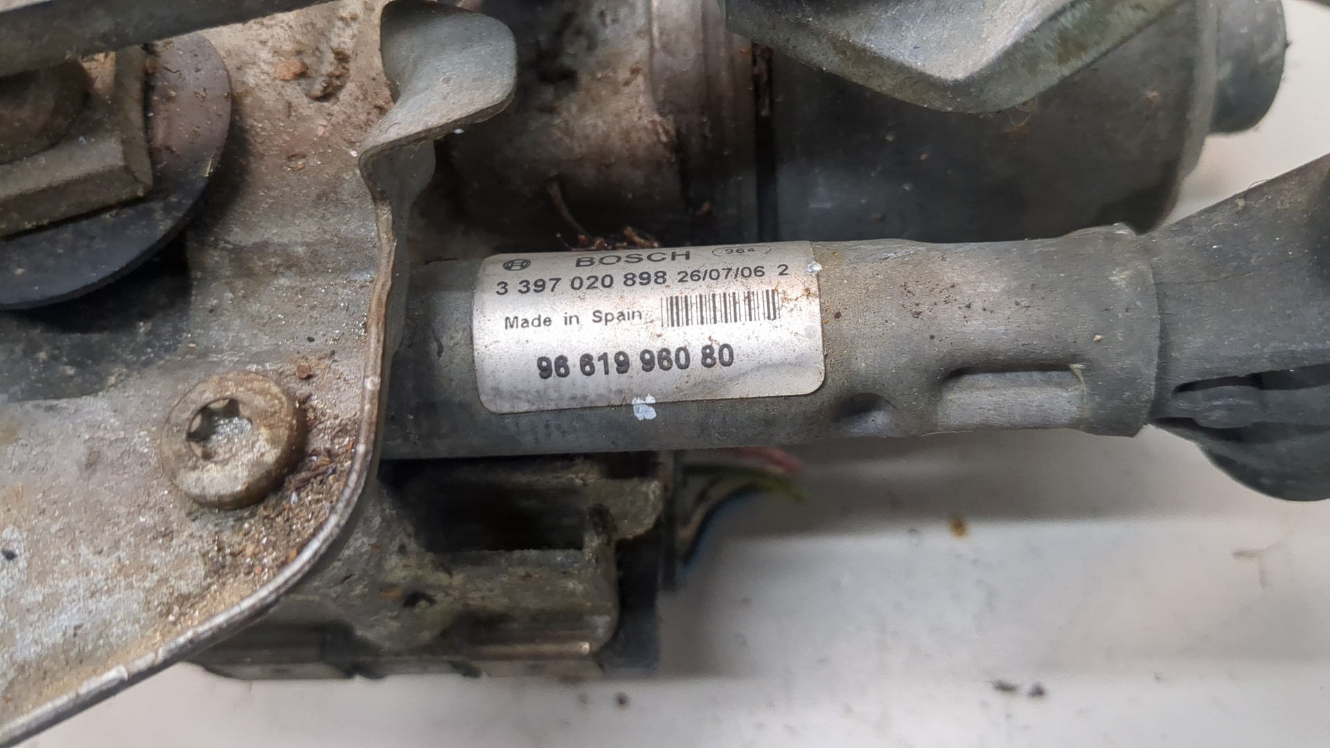 Трапеция стеклоочистителей