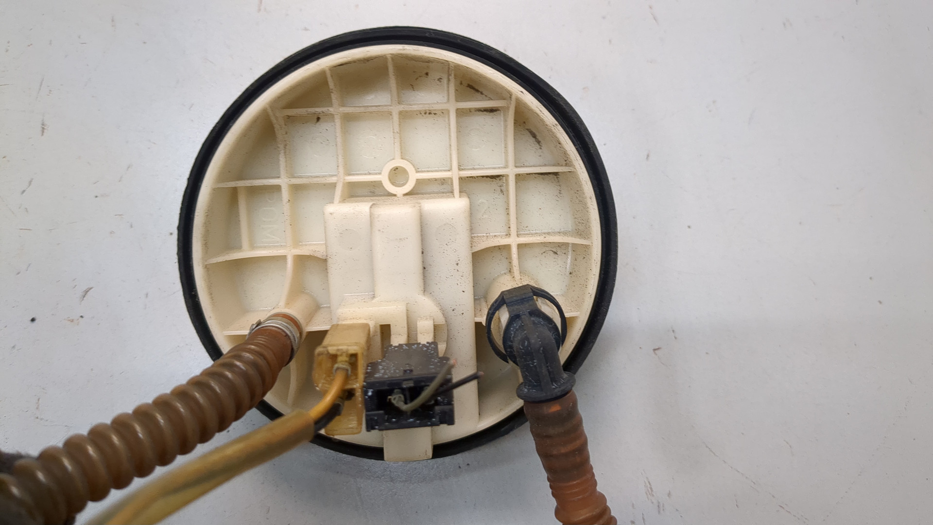 Насос топливный электрический