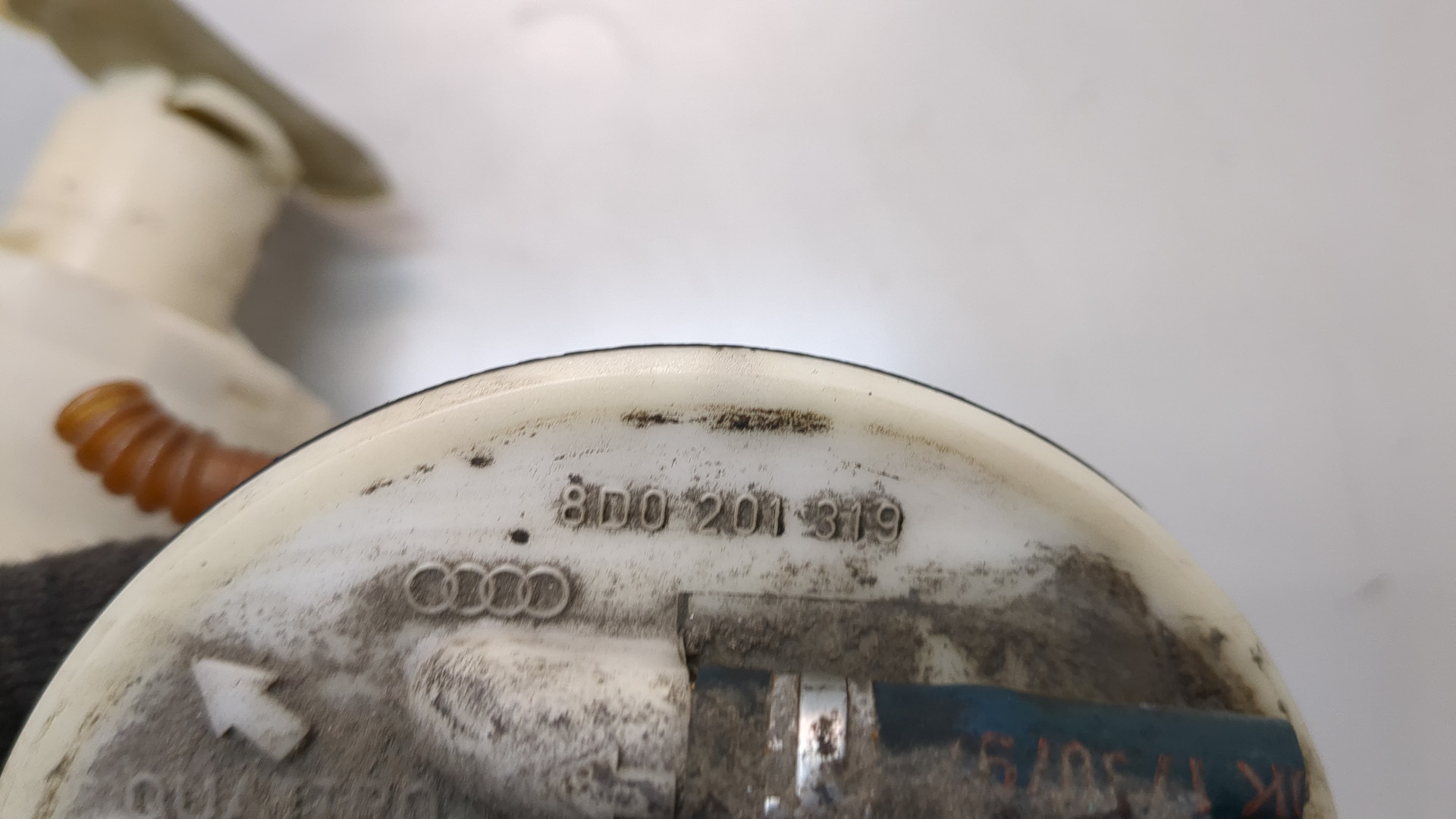 Насос топливный электрический