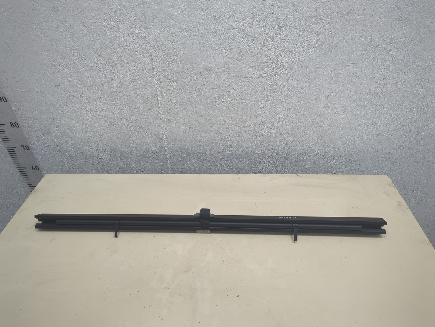 Шторка солнцезащитная