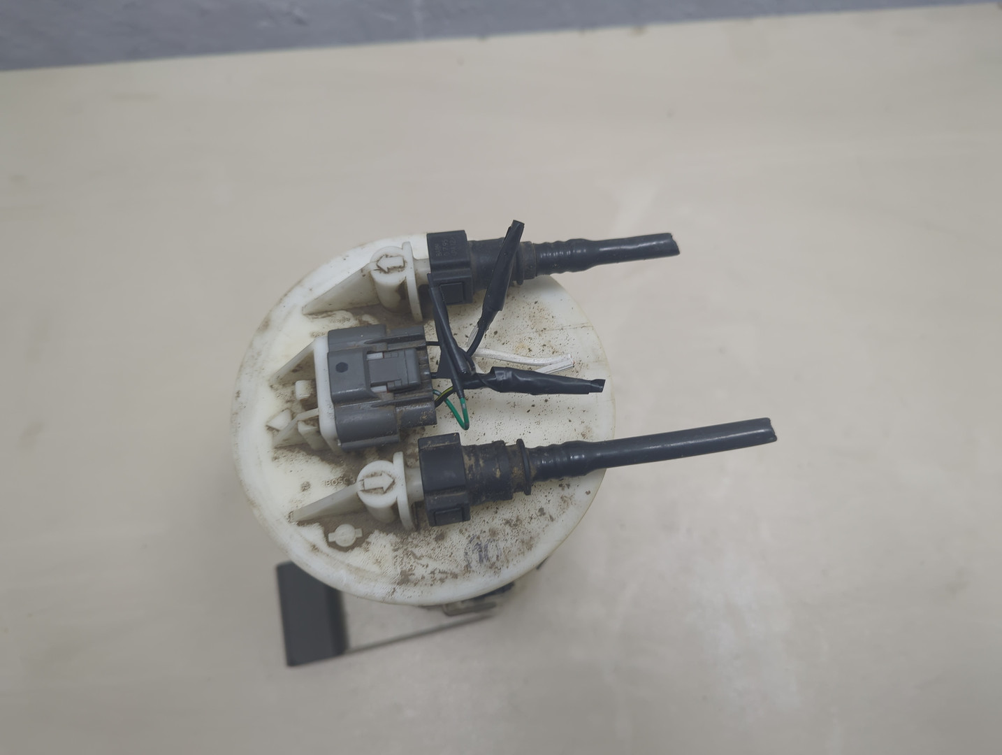 Насос топливный электрический