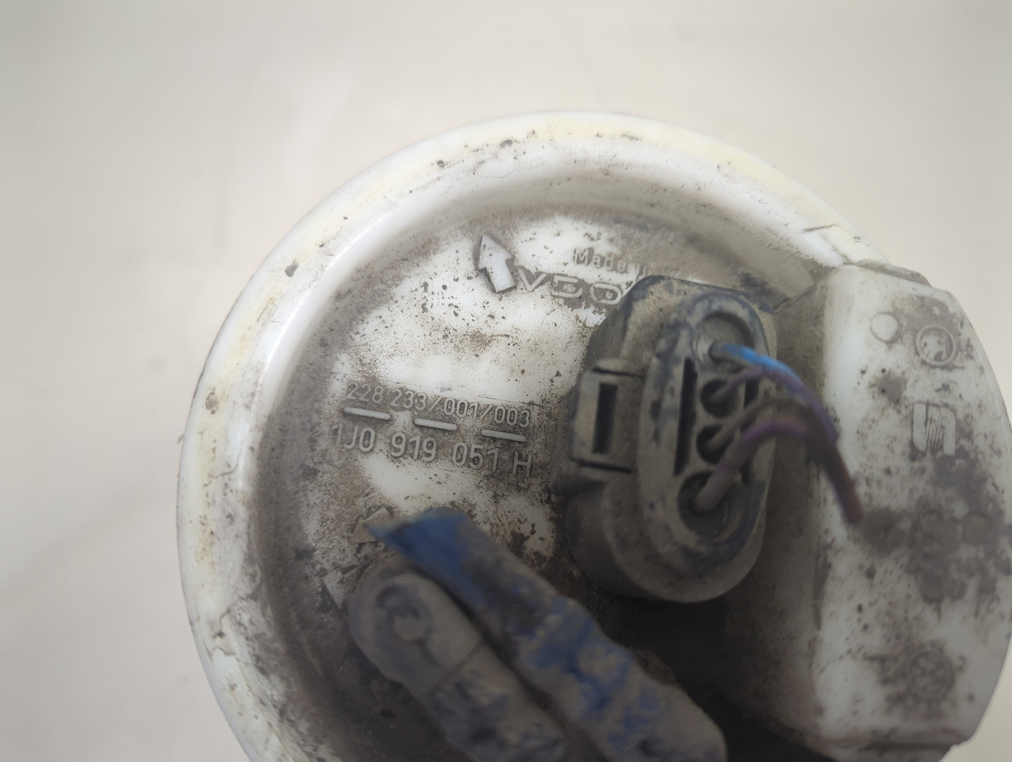 Насос топливный электрический