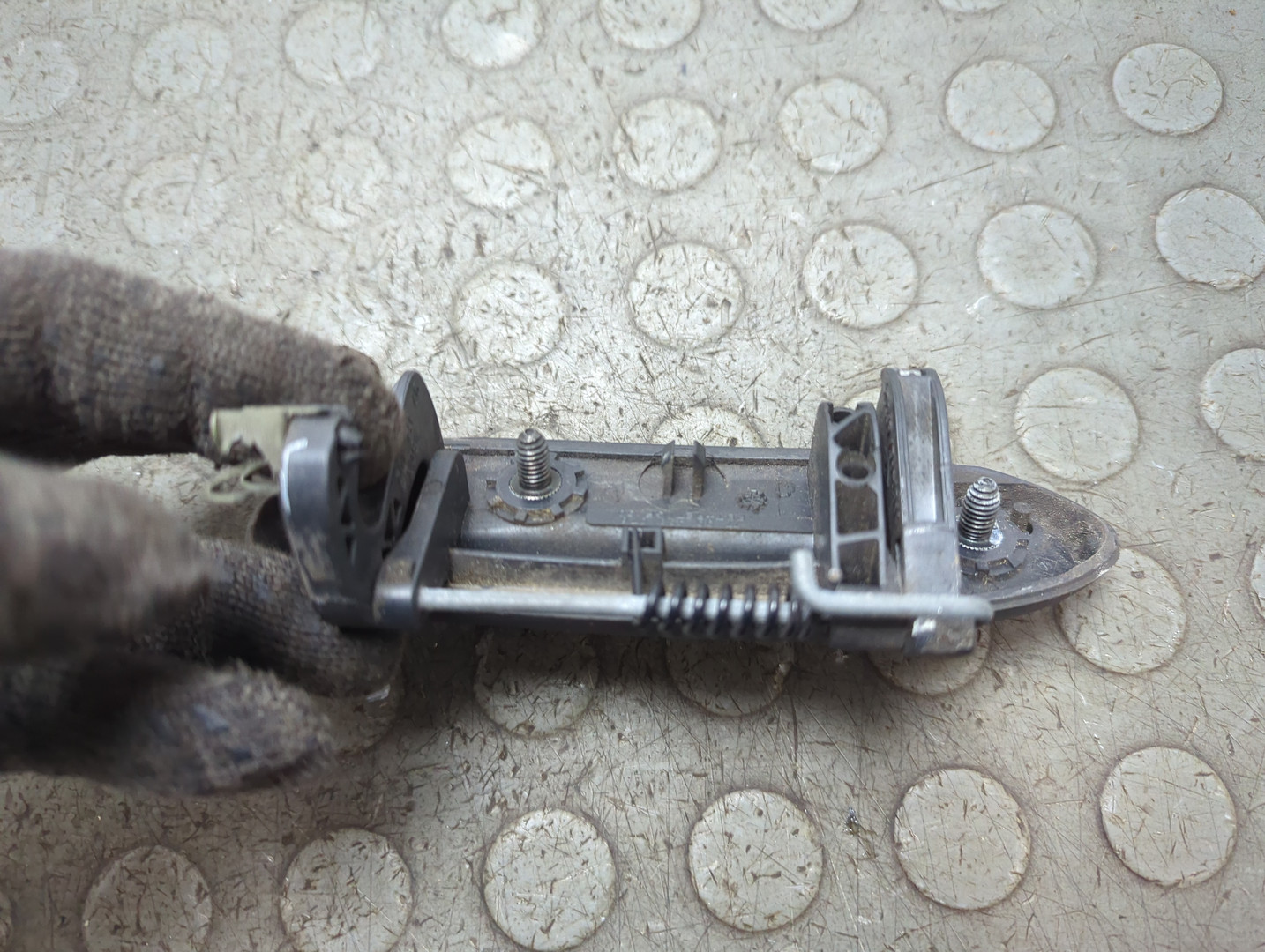 Ручка двери наружная