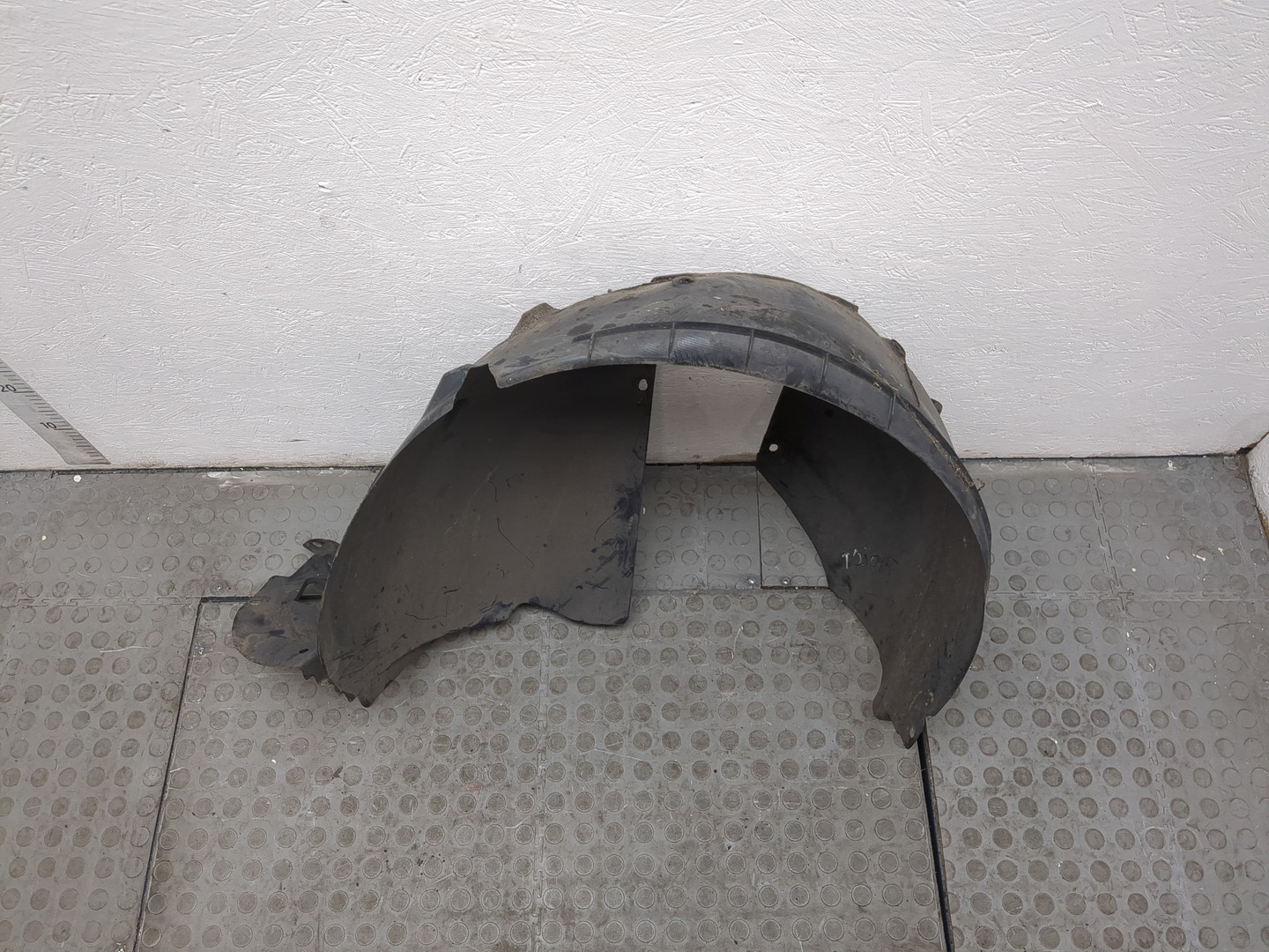 Локер передний левый