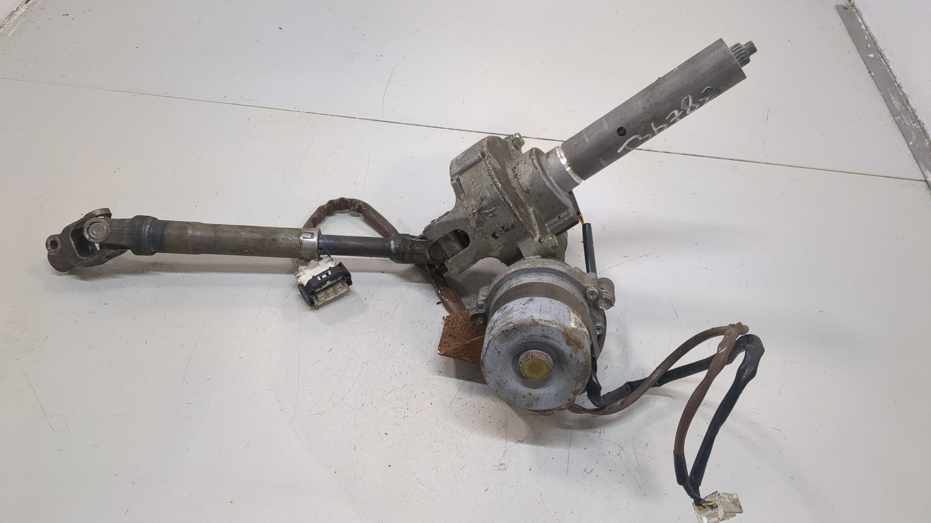 Серводвигатель рулевой рейки