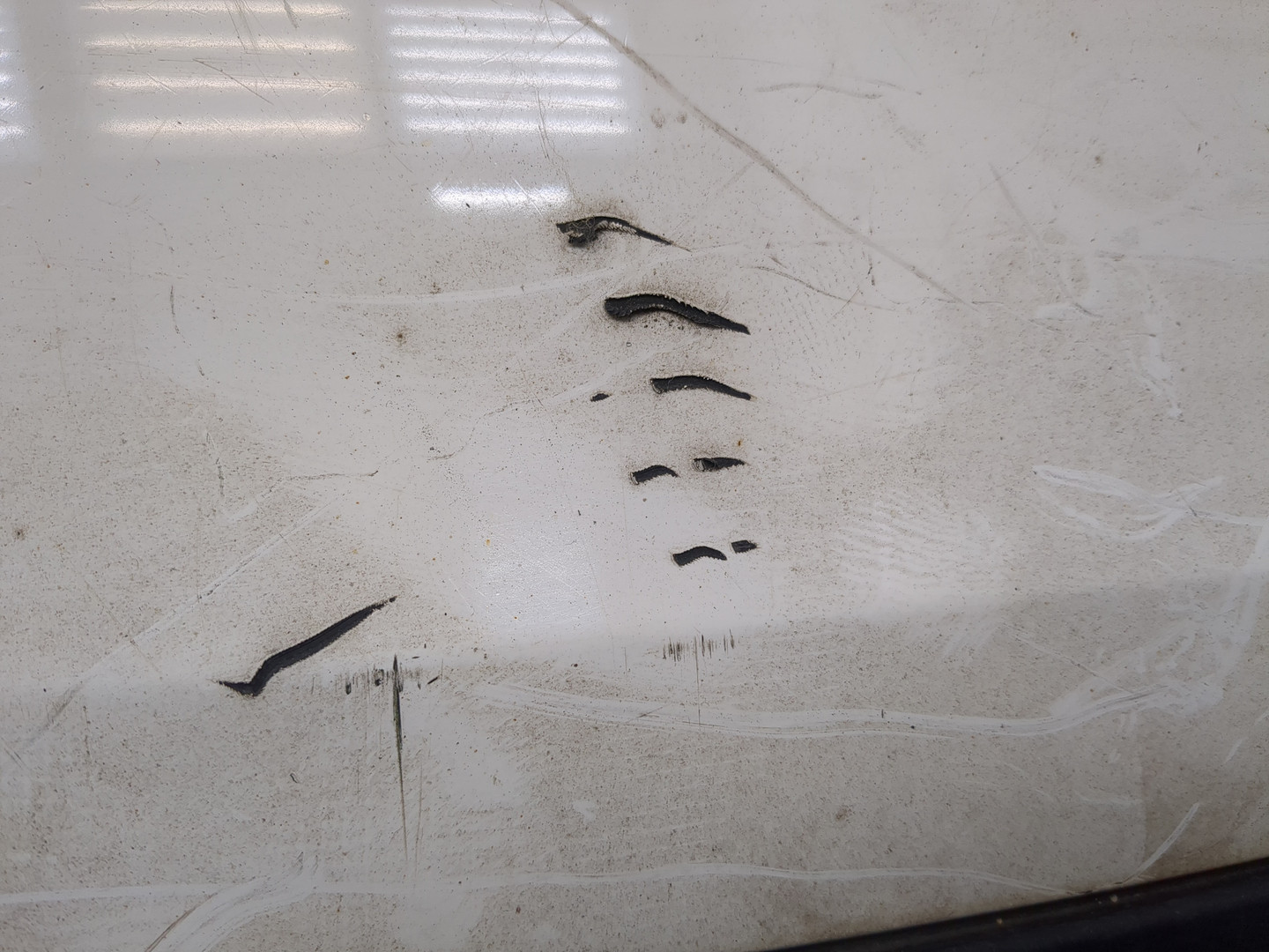 Бампер задний