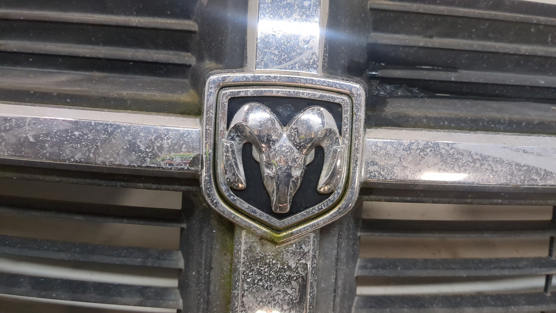 Решетка радиатора