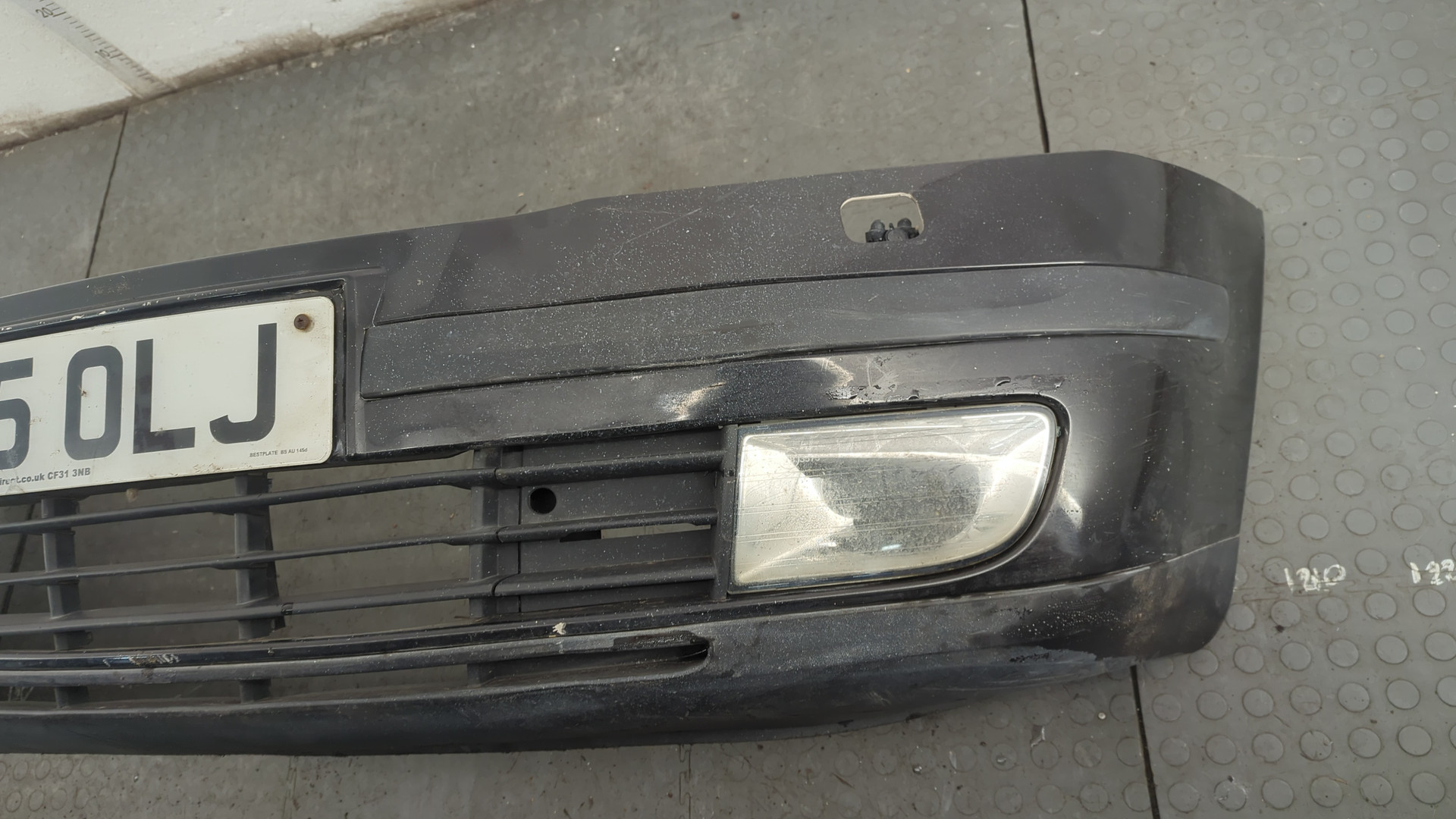 Бампер передний