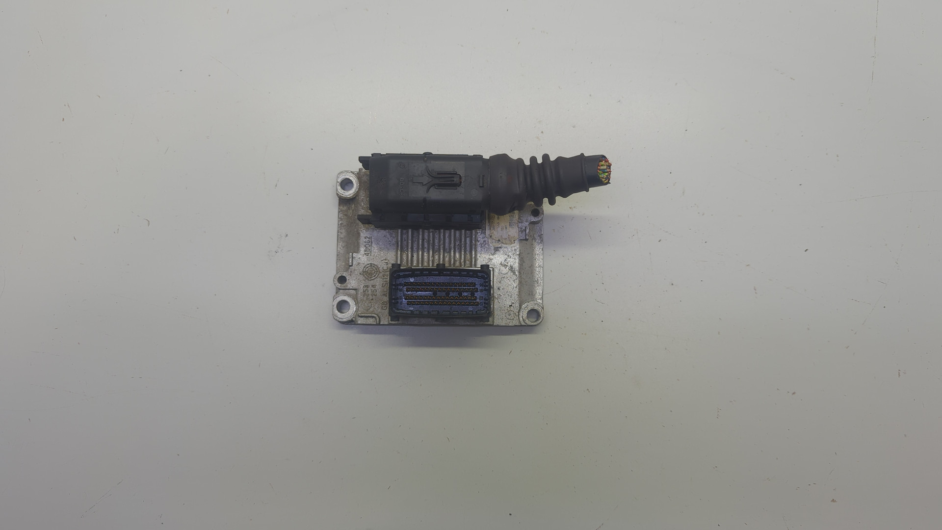 Блок управления двигателем