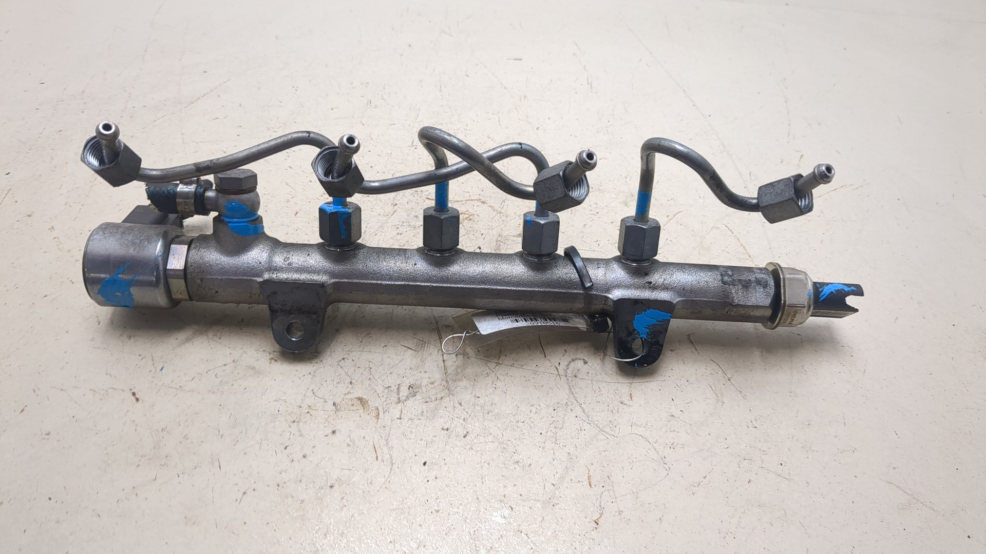 Рейка топливная (рампа)