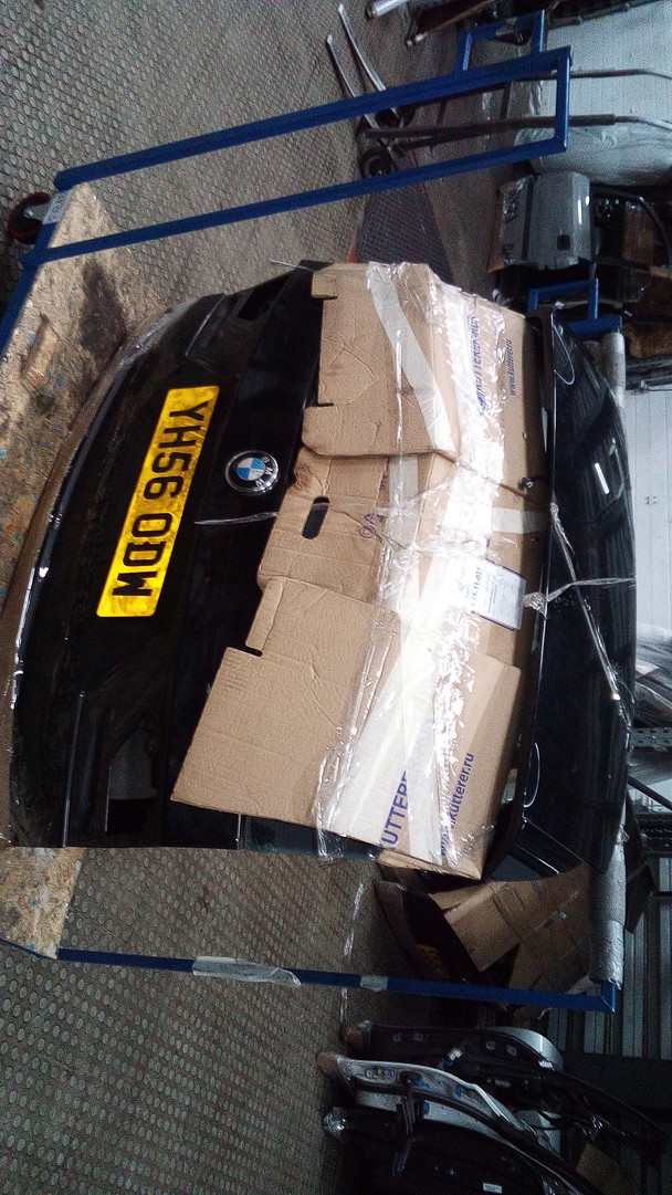 Дверь багажника