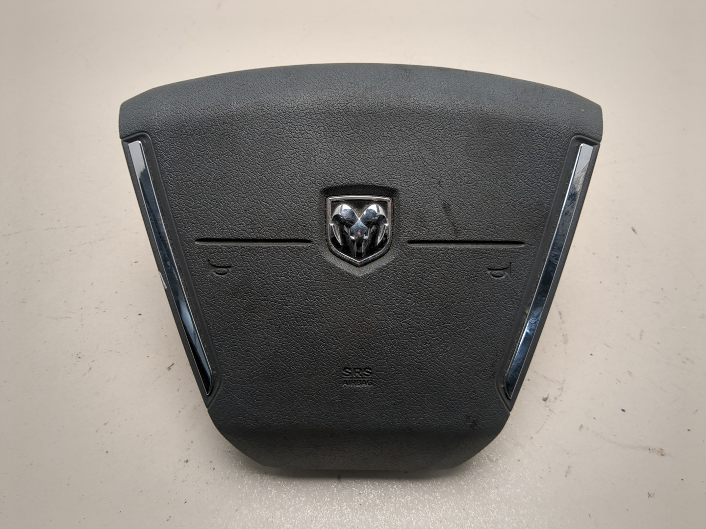 Подушка безопасности в рулевое колесо